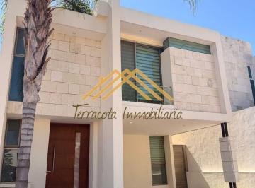 Casa de 3 habitaciones, Aguascalientes · Casa en Renta en Los Fresnos