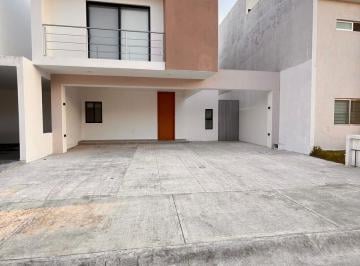 Casa · 3 Recámaras · Casa Nueva en Renta Residencial Villa Brisa