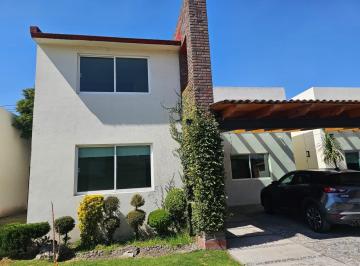 Casa · 239m² · 3 Recámaras · 4 Estacionamientos · Casa Las Viandas I, San Jeronimo Chicahualco