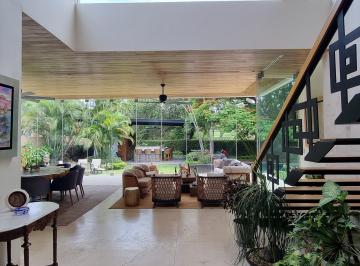 Casa · 838m² · 4 Recámaras · Casa en Venta en El Club de Golf Tabachines