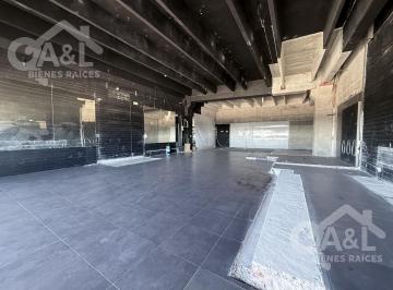 Local comercial · 233m² · 2 Estacionamientos · Local en Planta Alta en Renta Plaza Xanat