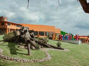 8f55c120401d45ba79f0f2ac777563e434f953c15f659f40a0abbb6805cf399c · Venta de Hotel "El Roble Resort", en Chapa de Mota