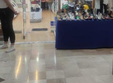 Local comercial · Local en Plaza