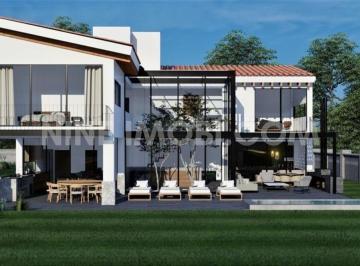 Casa · 720m² · 4 Recámaras · 3 Estacionamientos · Casa Nueva en Venta en Cerro Gordo, Avándaro, Valle de Bravo