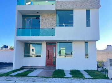 Casa de 4 habitaciones, Pachuca · Residencia Al Sur de Pachuca. 4rec Amplias. Nueva. 3 Niveles. Equipada Al 100% Modernista. Ultima