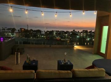 Casa · 250m² · 3 Recámaras · 2 Estacionamientos · Casa Amueblada en Venta, Punta Azul, Playas de Rosarito