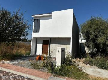 Casa de 3 habitaciones, El Marqués · Ciudad Maderas Casa de Entrega Inmediata en Venta Rah3668
