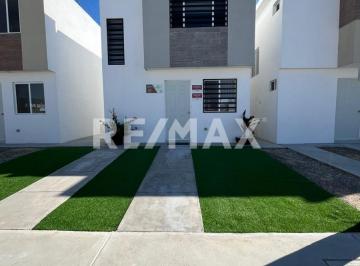 Casa de 2 habitaciones, Juárez · Casa en Venta