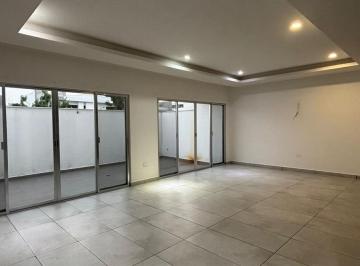 Casa · 3 Recámaras · 2 Estacionamientos · Casa en Venta Residencial Haciendas & Club Deportivo