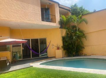 Casa · 273m² · 3 Recámaras · 1 Estacionamiento · Casa en Miraval