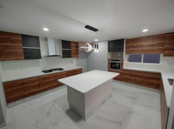 Casa · 292m² · 4 Recámaras · 3 Estacionamientos · Casa en Preventa en Fracc Arboreto Frente a Plaza San Diego