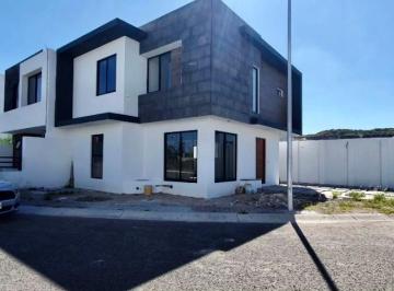 Casa de 3 habitaciones, Querétaro · Casa en Venta en Sonterra