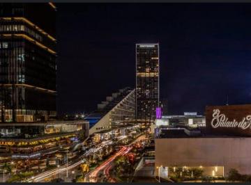 Departamento en Venta de 2 habitaciones Andares Centro Comercial · Hyatt Regency - Andares