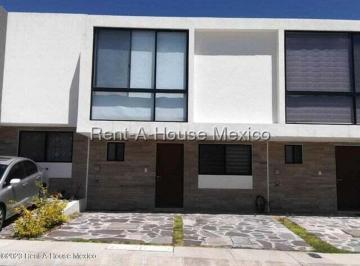 Casa en condominio de 3 habitaciones, Querétaro · Casa en Renta en El Refugio de 3 Recamaras, y Amenidades
