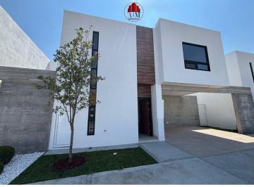Casa de 3 habitaciones, Saltillo · Casa en Renta. Residencial Los Silleres, Saltillo