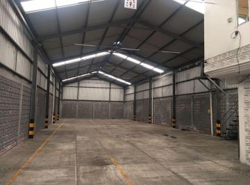 Bodega comercial · 500m² - MIRA MARTINO Asesores Inmobiliarios · Bodega con Oficinas en Renta en Colonia Resurgimiento, Puebla