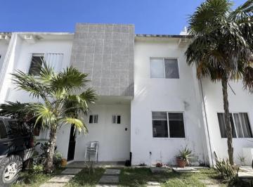 Casa de 2 habitaciones, Solidaridad · Venta de Casa en Kiwui Playa del Carmen Quintana Roo