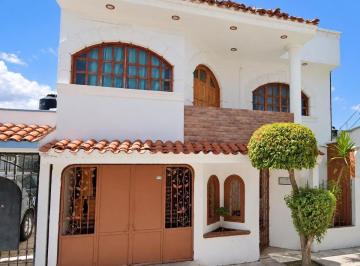 Casa de 4 habitaciones, Tuxtla Gutiérrez · Casa en Venta en Fraccionamiento Atenas, Tuxtla Gutiérrez, Chiapas