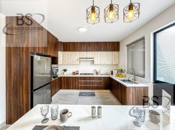 Casa · 171m² · 4 Recámaras · 2 Estacionamientos · Casa Venta Virrey Cataluña $4,250,000