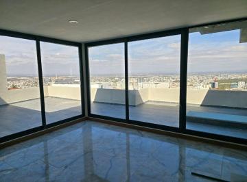 Casa de 3 habitaciones, San Luis Potosí · Hermosa Cas en Venta en Club de Golf La Loma.