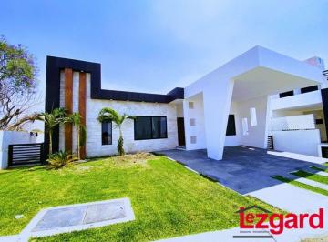 Casa 498m² Venta Fraccionamiento Lomas de Cocoyoc · Se Vende Casa Nueva de Una Planta en Lomas de Cocoyoc