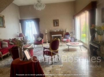 b2cdbd4d35d17a27b1c65f6dcde07467130d81b83dea7b694edbd9ebc32b75ad · Casa en Venta en Héroes de La Revolución, Naucalpan de Juárez. en La Herradura