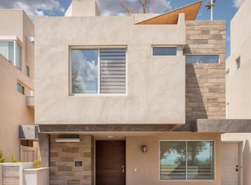 Casa de 3 habitaciones, El Marqués · Casa en Venta en Zibatá, Doble Altura, Roof Garden, Equipada, Premium!