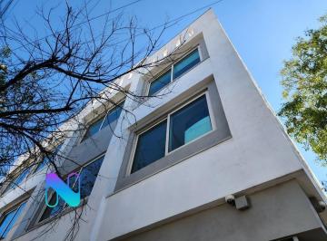 Edificio · 465m² · 7 Recámaras · 5 Estacionamientos · Edificio en Venta en Zona Centro, Monterrey, Nuevo León, Mx