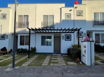 48eb09ba0c2c2cbbadfa08b69884c6166b12a7702ef9036408ee3830754e4fa3 · Venta Ó Renta de Casa en Condominio Olivar del Prado, San Isidro Juriquilla