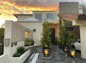 Casa · 630m² · 4 Recámaras · Casa - Sierra Alta 9o Sector