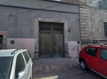 Casa de 3 habitaciones, Querétaro · Hermosa Casa Antigua en Venta en El Centro de Querétaro