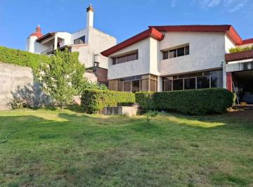 Casa de 4 habitaciones, Morelia · Casa con 800 m² de Terreno, 4 Recámaras en Venta en Vista Bella
