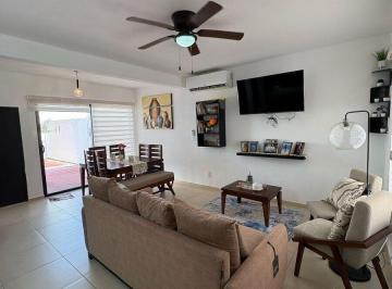 Casa · 95m² · 2 Recámaras · 2 Estacionamientos · Casa Equipada en Venta en Privada con Amenidades, Conkal