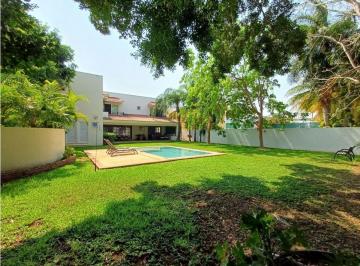Casa de 3 habitaciones, Mérida · Casa en Venta en Merida F - 2177, 3 Rec. Club de Golf La Ceiba $12,990,000
