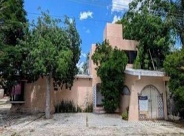 Casa de 4 habitaciones, Mérida · Casa C/depto en Venta en Merida / F - 2125, 4 Rec. Club de Golf La Ceiba $8,500,000
