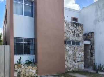 Casa de 3 habitaciones, Mérida · Casa con 181 m² Superficie de Terreno y 3 Habitaciones en Renta en San Pedro Cholul