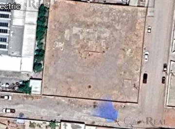 Terreno / Lote · 2500m² · Terreno en Venta Al Norte por Heroico Colegio Militar Chihuahua