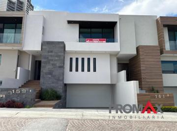 Casa de 4 habitaciones, Querétaro · Venta de Casa en Cumbres del Lago Queretaro