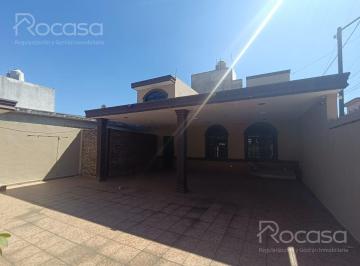Casa · 1m² · 1 Recámara · 4 Estacionamientos · Casa en Venta