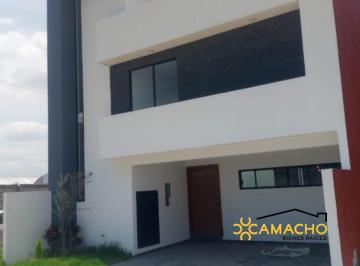 Casa de 3 habitaciones, San Pedro Cholula · Venta de Casa en Barrio de La Magdalena