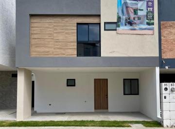 Casa · 3 Recámaras · 1 Estacionamiento · Casa en Gran Peñon