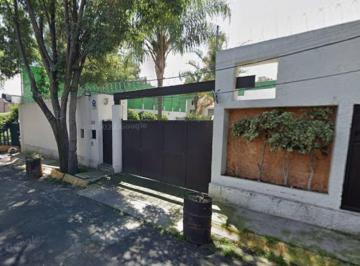 Casa · 165m² · 3 Recámaras · 2 Estacionamientos - GARANTIA HIPOTECARIA · Liquidacion Bancaria en Alc. Tlalpan, El Costo del Remate Inbcluye El Desalojo C500