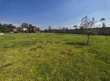 Terreno / Lote · 340m² · Precioso Terreno Ybicado en Uno de Los Lujares Mas Privilegiados Estilo Toscano; val'Quirico Tlaxcal