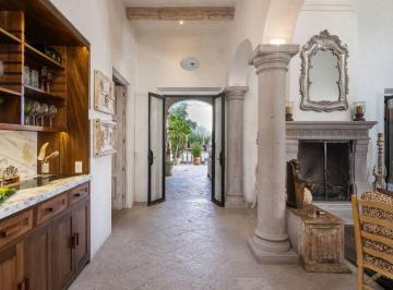 Casa de 7 habitaciones, San Miguel de Allende · Casa Dos Casas