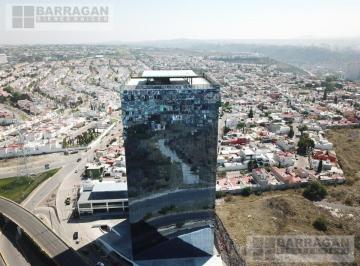 Oficina · 125m² · Renta de Oficina en Zona Residencial, Edificio Titanium