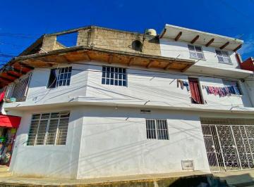 Casa · 6 Recámaras · 2 Estacionamientos · Casa en Venta Colonia El Moral Xalapa Veracruz