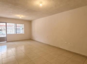 Casa · 161m² · 3 Recámaras · 2 Estacionamientos · Casa en Venta en Bernardo Reyes Dividida en 2 Depas Ideal Para Inversión