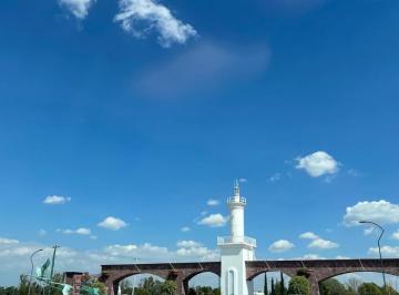 Terreno / Lote · 225m² · Terreno en Venta en Corregidora Querétaro Faro de Los Cisnes