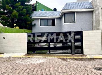 Casa · 195m² · 3 Recámaras · 2 Estacionamientos · Casa en Venta - (4)
