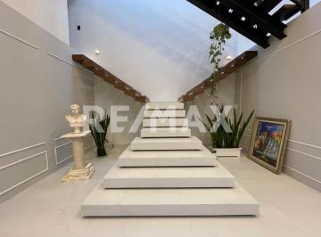 Casa en condominio · 286m² · 3 Recámaras · 3 Estacionamientos · Casa en Venta Altos Juriquilla - (4)